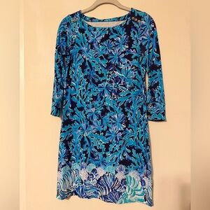 Lilly Pulitzer UPF 50+ Sophie XS Shift Dress in the Bright Navy In Too Deep